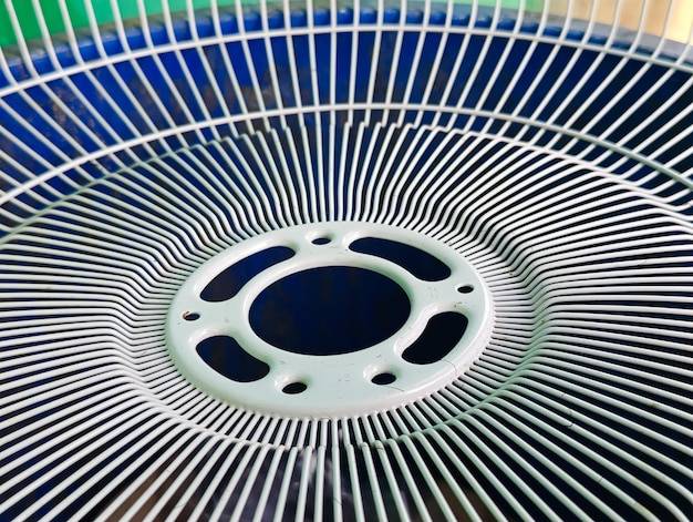 Co to jest malarstwo iluzjonistyczne i czym wyróżnia się ten nurt?