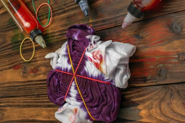 Tkaniny artystyczne które wzięły nazwę od rodzimej rzeźbiarki w polskiej tradycji