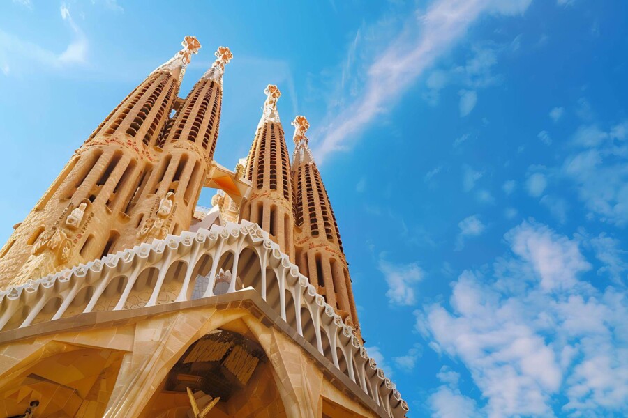 Sagrada Familia gdzie jest najczęściej odwiedzana przez turystów?
