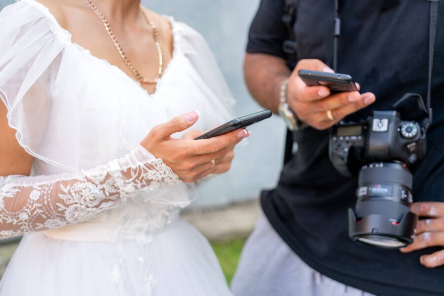 Ile kosztuje fotograf na wesele 2026 w różnych regionach Polski?