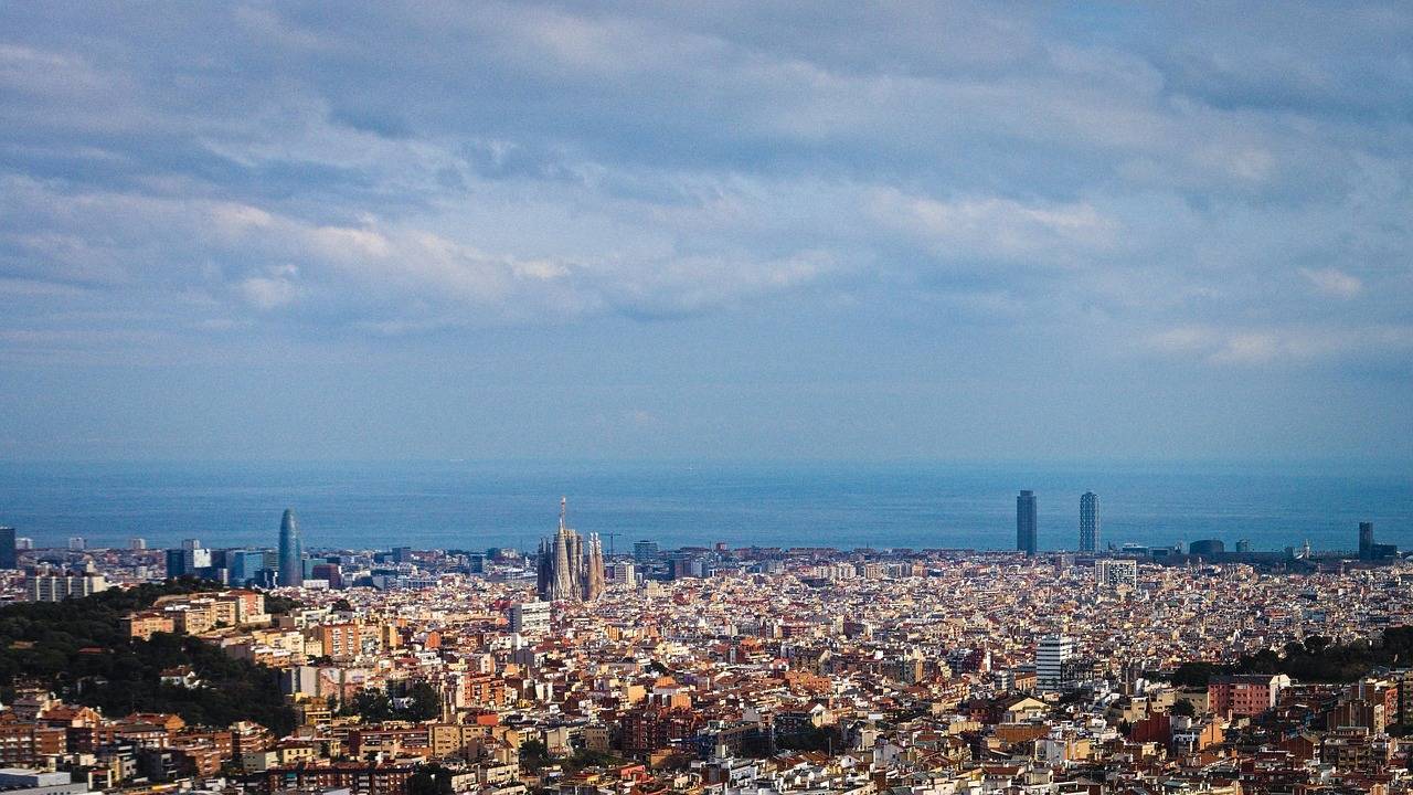 Dlaczego budowa Sagrada Familia trwa tak długo?