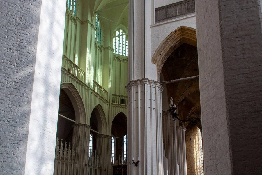 Jak odróżnić style architektoniczne i rozpoznać ich cechy?