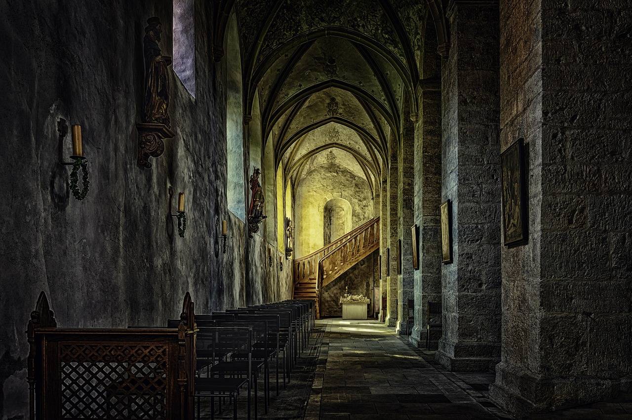 Kiedy powstał kościół mariacki i jaka jest jego historia?